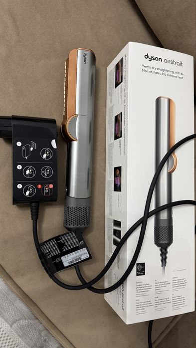 Продам Dyson Airstrat