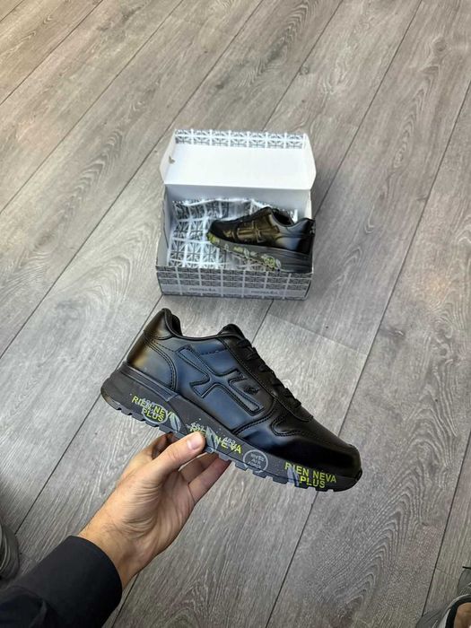 Adidași Premiata 483