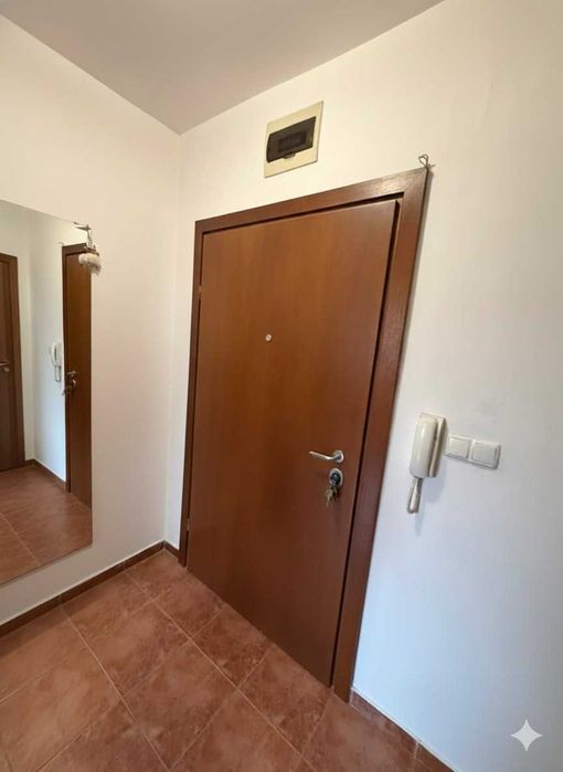 Малко пространство, големи мечти: гарсониера за продажба.