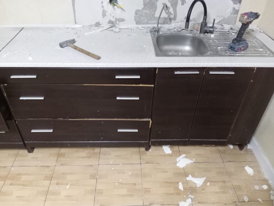 Кухонный гарнитур срочно