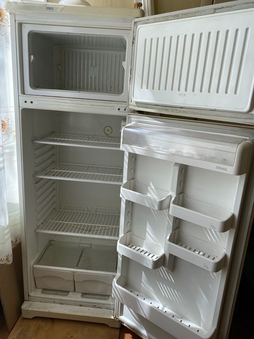 Холодильник Stinol