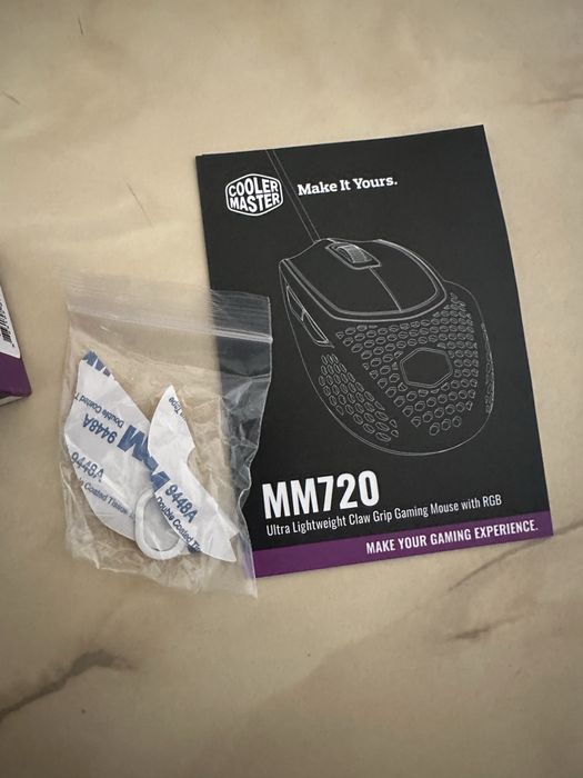 Mouse gaming Cooler Master MM720 ca nou