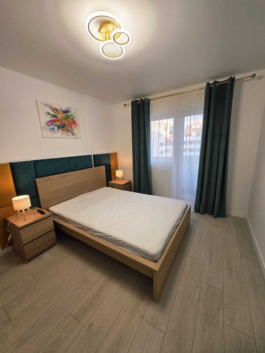 Inchiriez ap 2 camere tip studio, Etaj 6 din 7, Parcare,metrou Berceni