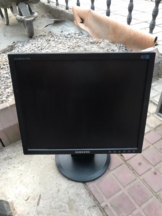 Монитор в рабочем состоянии