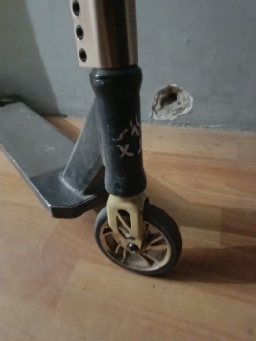 Продаю трюковой самокат