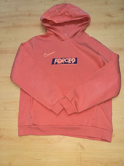 Суичър ( Худи) на Nike куоборация с футболиста Erling Halland.
