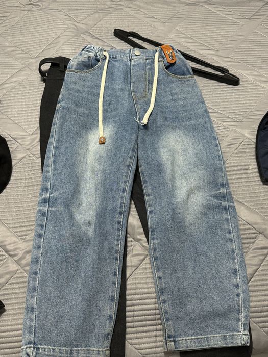 Продам джинсовые и классические брюки