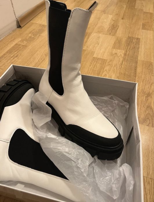 Ghete albe, mărimea 40