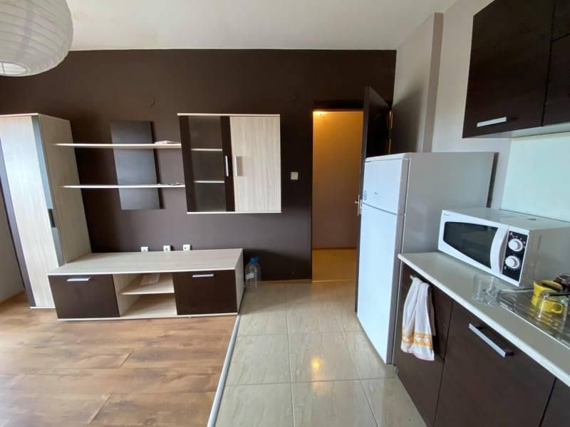 Продава се Двустаен апартамент в Бургас, Сарафово - 76 кв.м за 1448 €/кв.м - Снимка #1