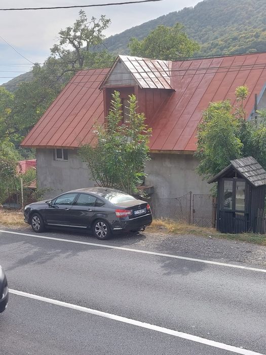 Vila de vânzare zona Sinaia
