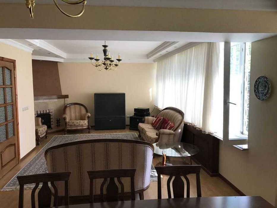 Сдается квартира на Ц-6