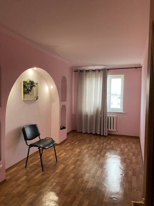 Продается 2х комн квартира