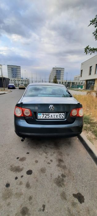 Продам Volkswagen Jetta