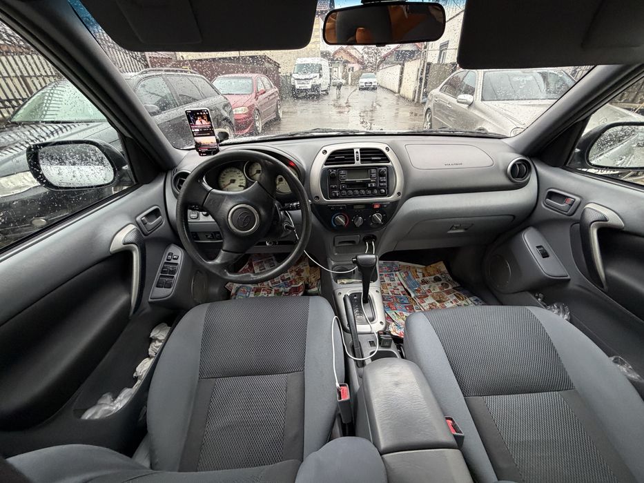 Toyota rav 4 cutie automata 4x4 benzina gpl