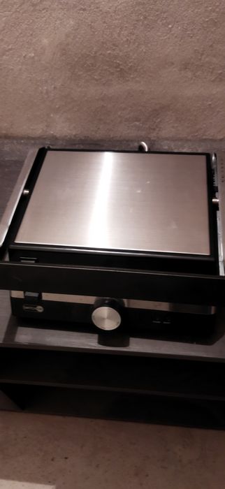 Контактен грил Switch On 2000W