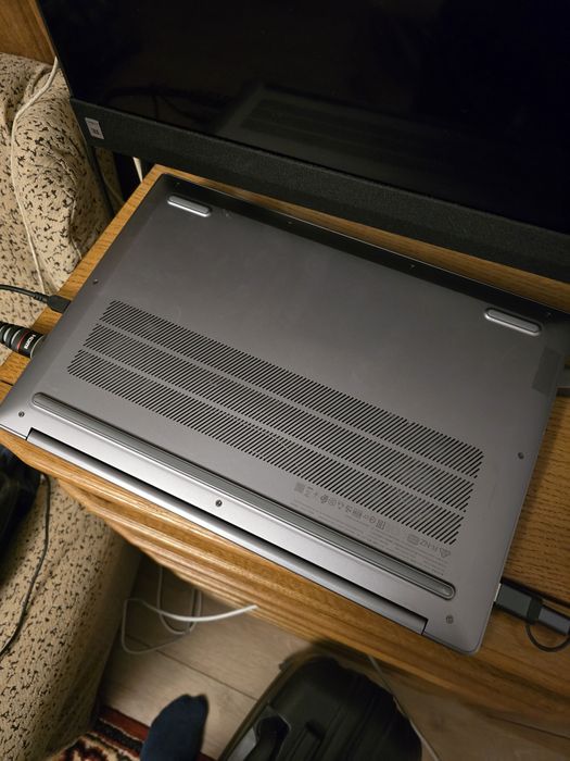 Laptop Leonovo Ideapad Pro 5 16APH8