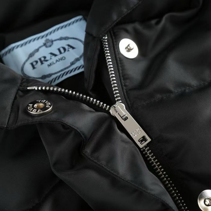 Распродажа! Пуховик куртка Prada