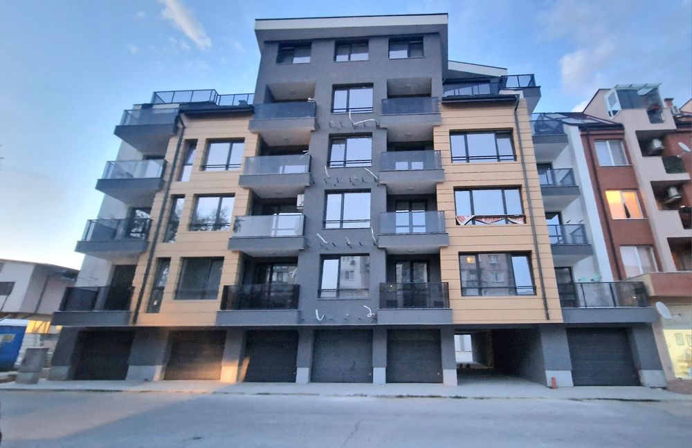 Продава се Двустаен апартамент в Панагюрище - 51 кв.м за 990 €/кв.м - Снимка #3