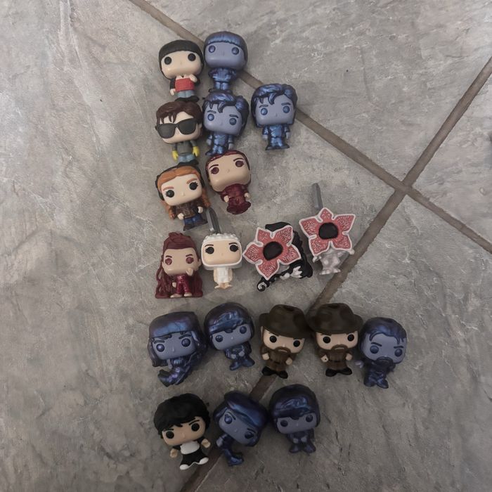 продаю фигурки осд обмена нет