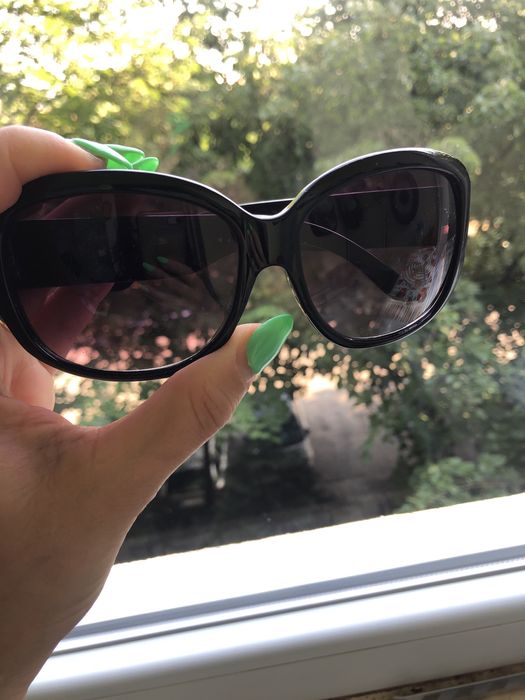 Слънчеви очила,дамски без забел