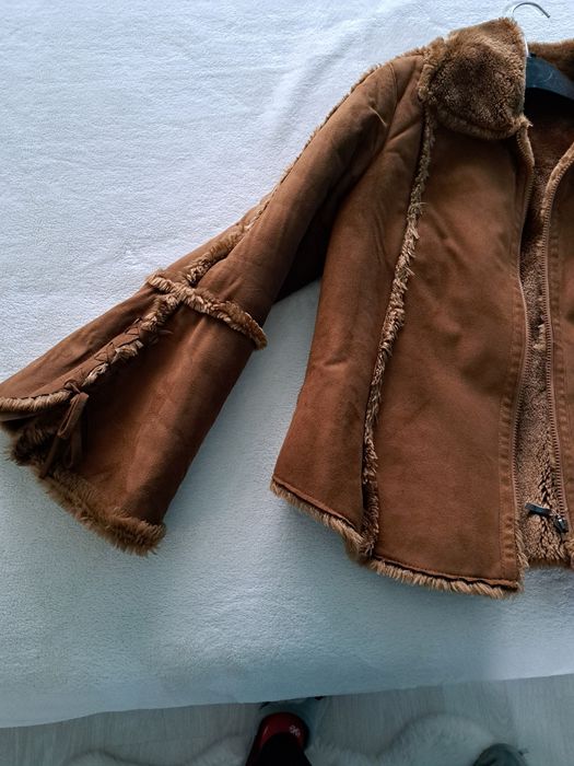 Дамски къс кожух