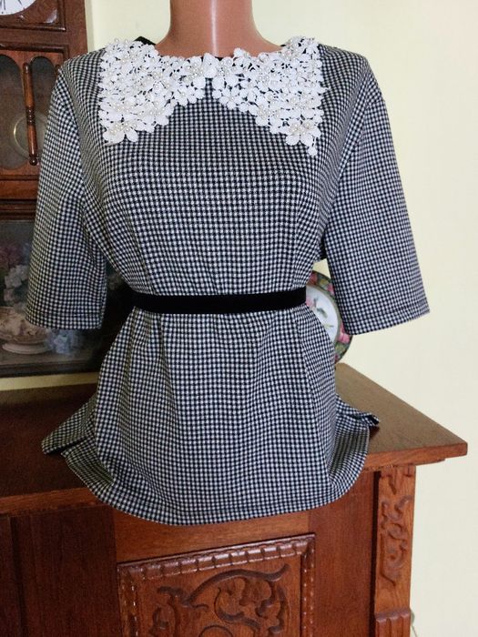 Bluza noua din jerse  cu imprimeu clasic pepit