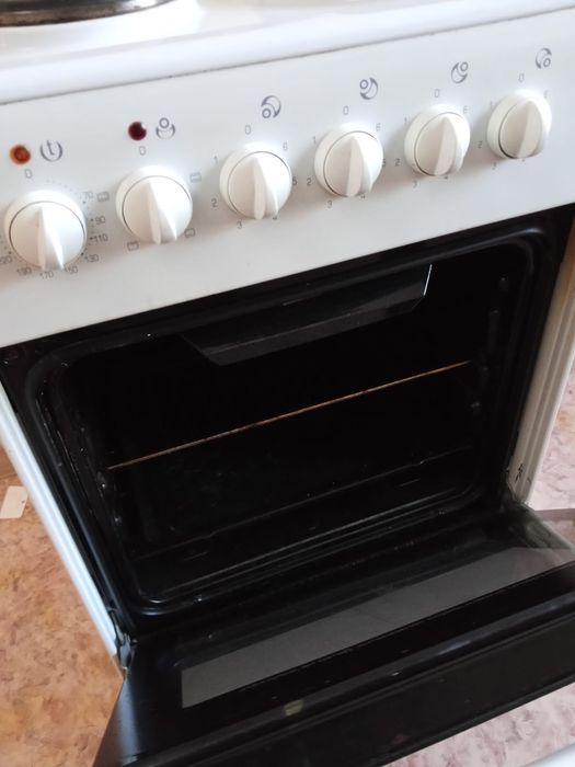 продам электро плиту