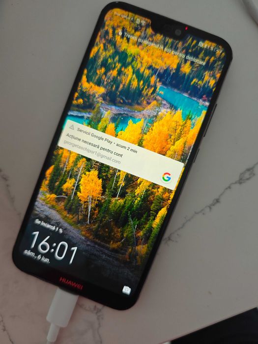Vand Huawei P20 Lite