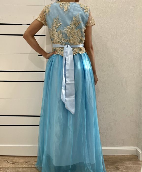 Платье в пол 42 (S) срочно!