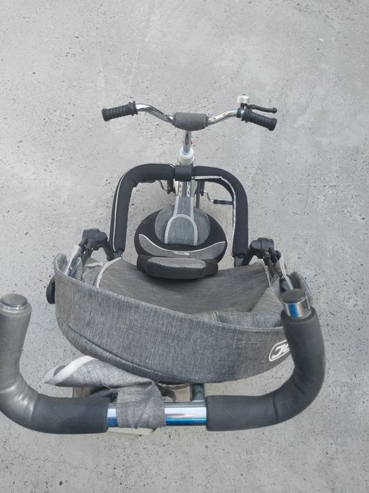 Велосипед коляска