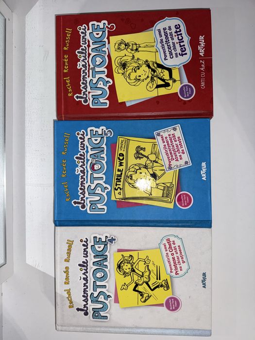 Colecție completă „Însemnările unei puștoaice” – 12 volume