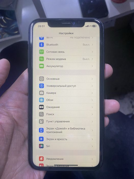 продам iphone 11 64gb