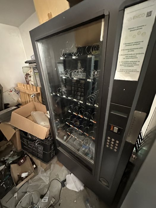 Продавам вендинг автомати