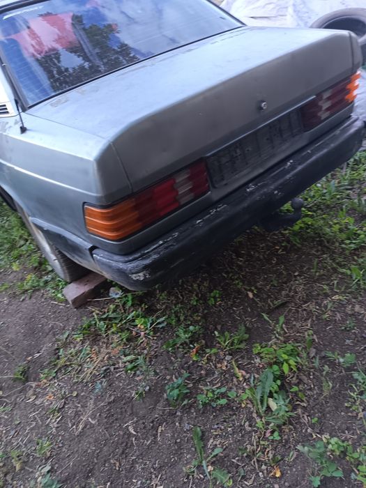 В продаже Мерседес бенс 190 w201