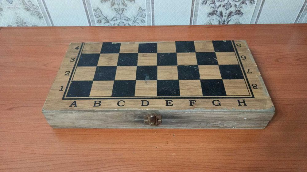 Шахматы деревянные и магнитные