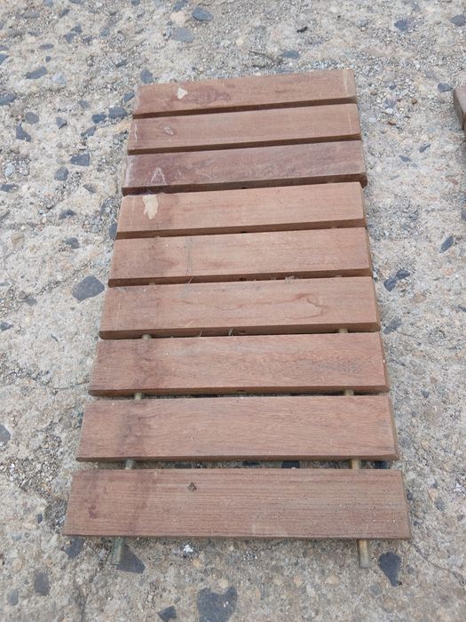 Pardoseala din lemn,deck spa,piscina,gradina
