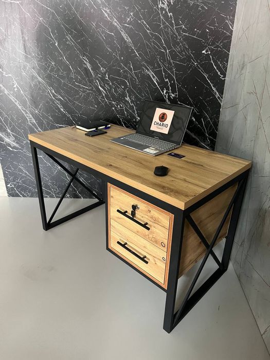 Bu stol loft uslubdagi ofis stoli va kampyuter stuldep ataladimos MDF