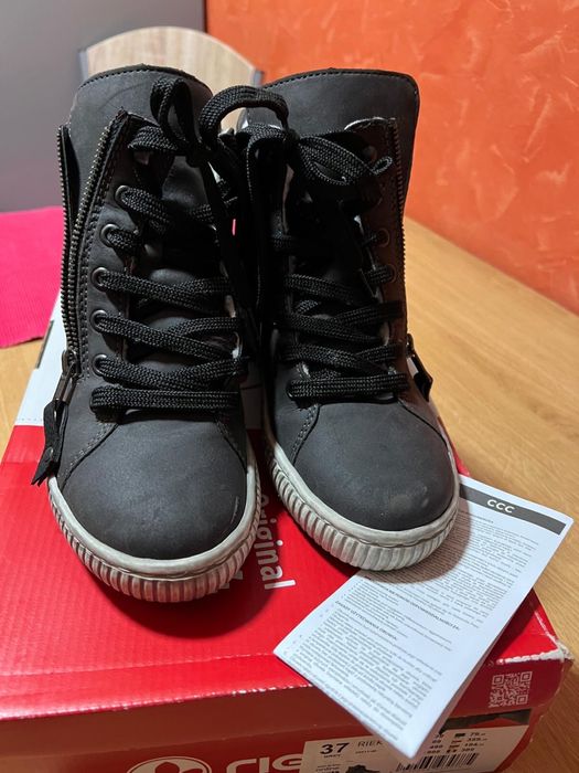 Ghere Reiker cu blanita 37