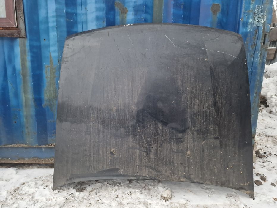 Капоты на Автомобили