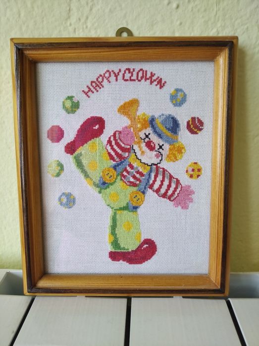 Гоблени с клоуни  25 лв.