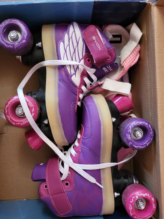 Кънки тип ролери Biox Angel  светещи