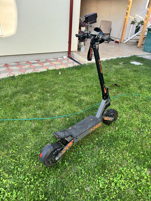 kukirin g2 2000km /schimb cu scuter 49cc cu acte