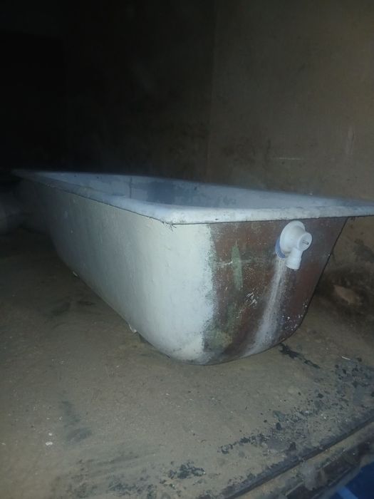 ванна чугун  сатлад