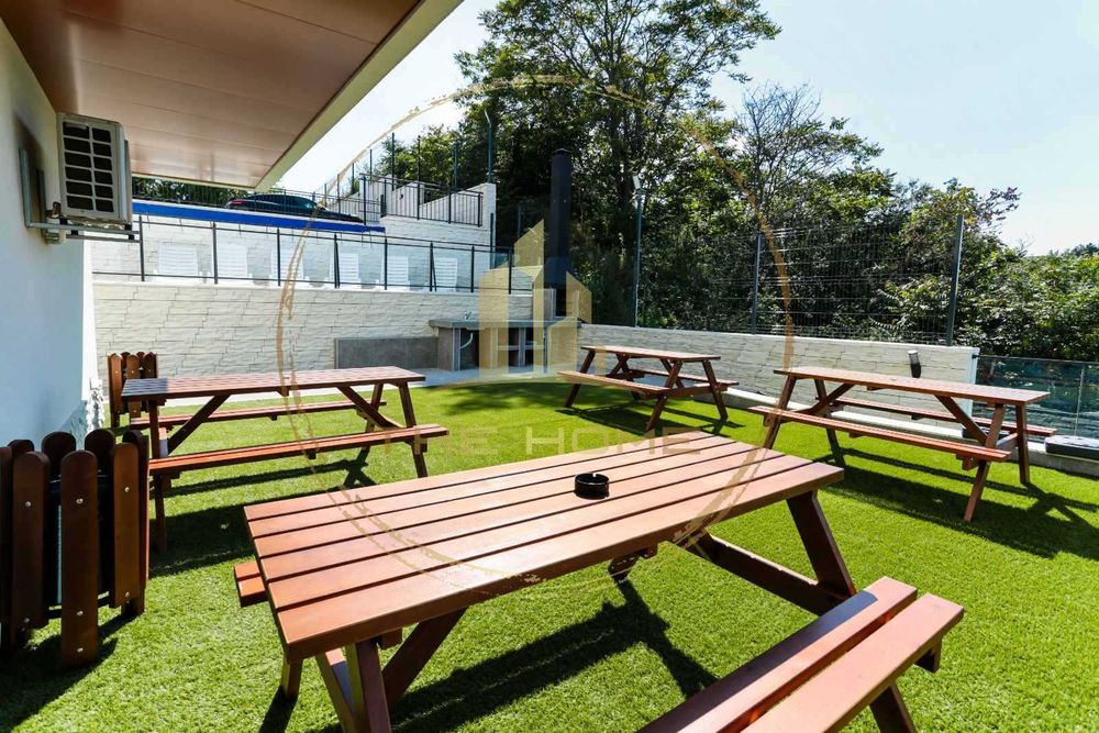 Дава се под наем Тристаен апартамент в Варна, Галата - 90 кв.м за 950 € - Снимка #15