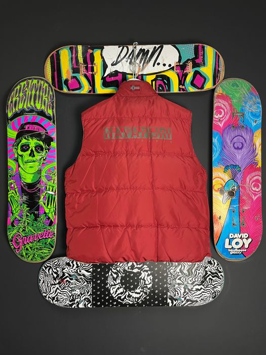 Napapijri Carhartt Diesel The North Face Boss Helly Hansen