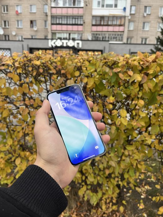 Продам 13 про 256 гб