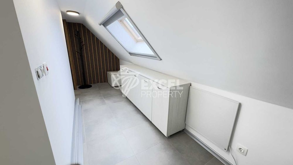 Продава се Двустаен апартамент в к.к. Слънчев бряг - 92 кв.м за 1957 €/кв.м - Снимка #1