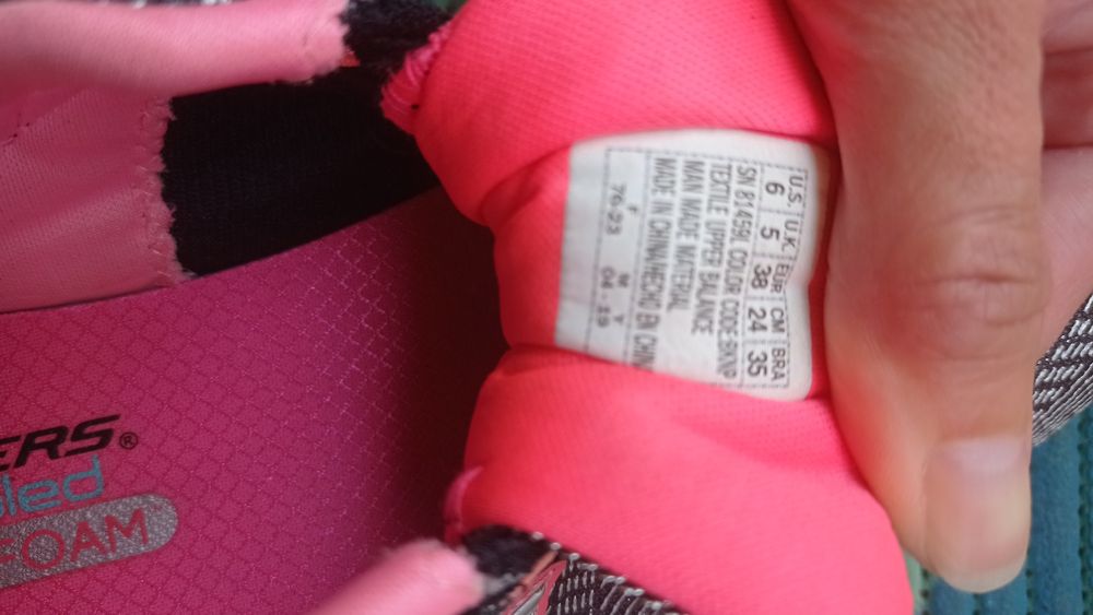 Маратонки Skechers