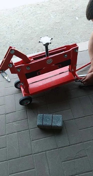 Гильотина для колки тротуарной плитки (брусчатки)