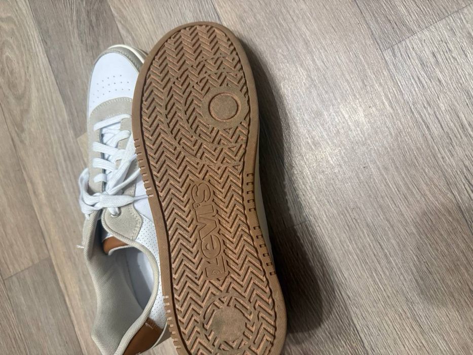 Продам Кеды Новые